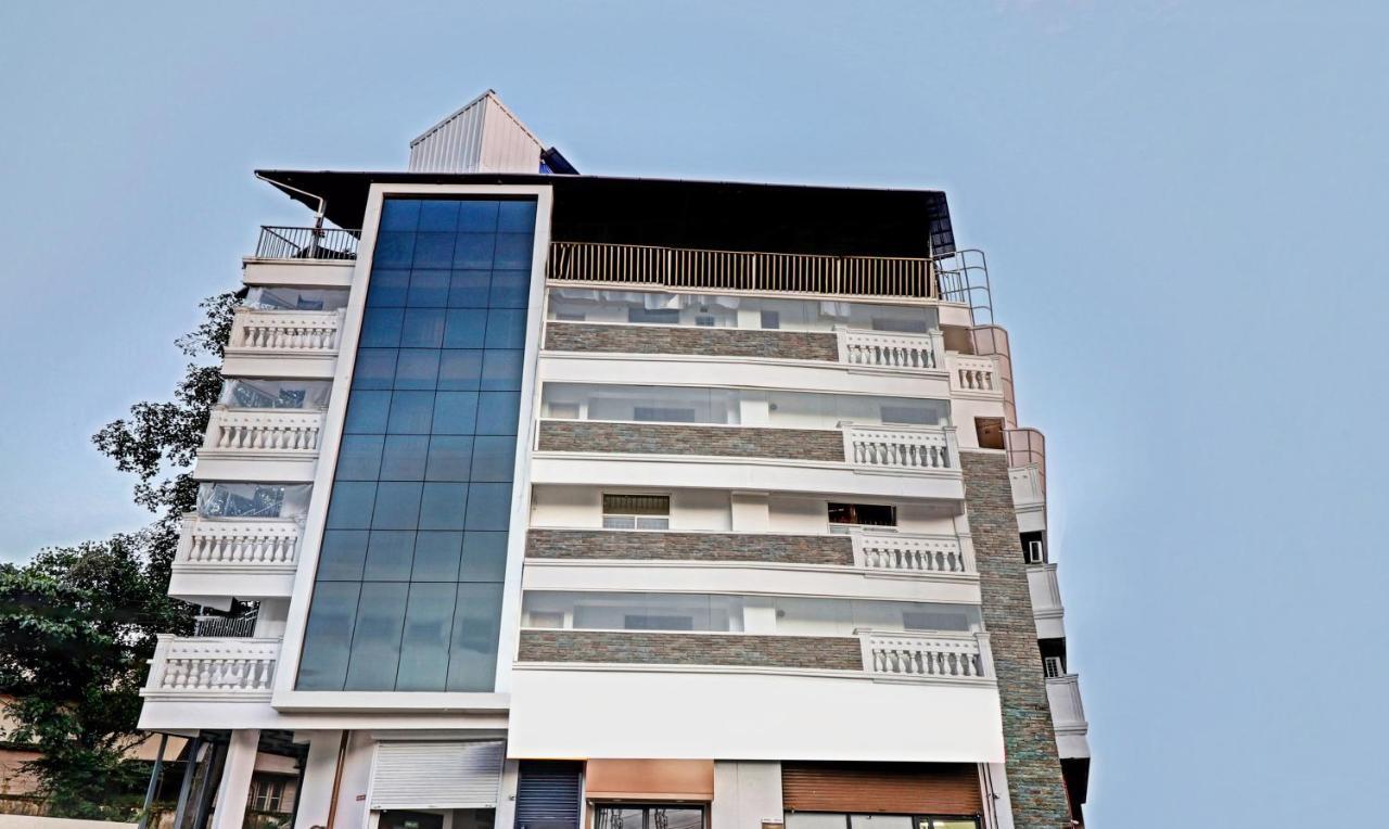 Itsy Hotels Dew Dreams Kochi Exteriör bild